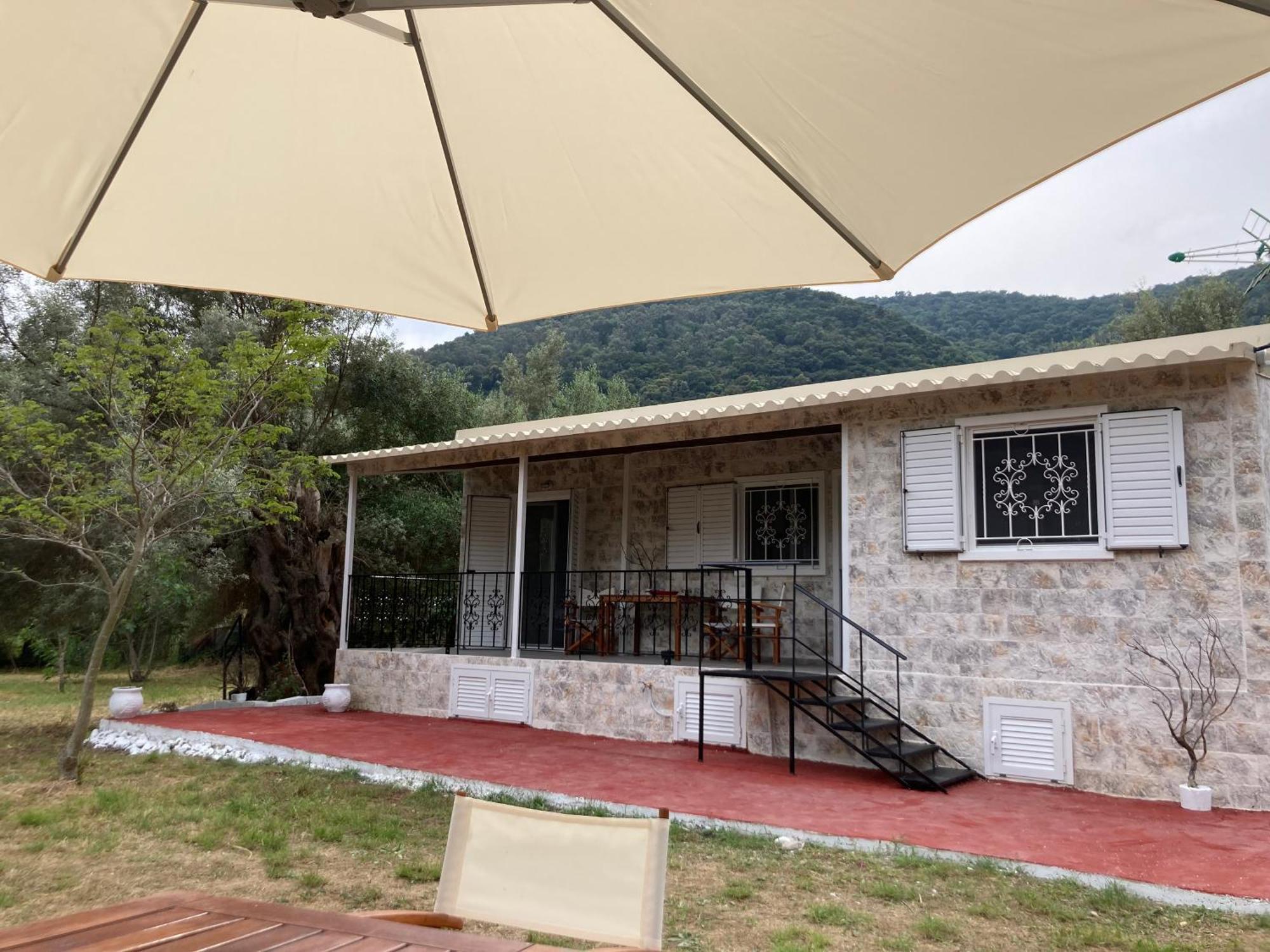 Helios Beach House Mikros Gialos Exterior photo