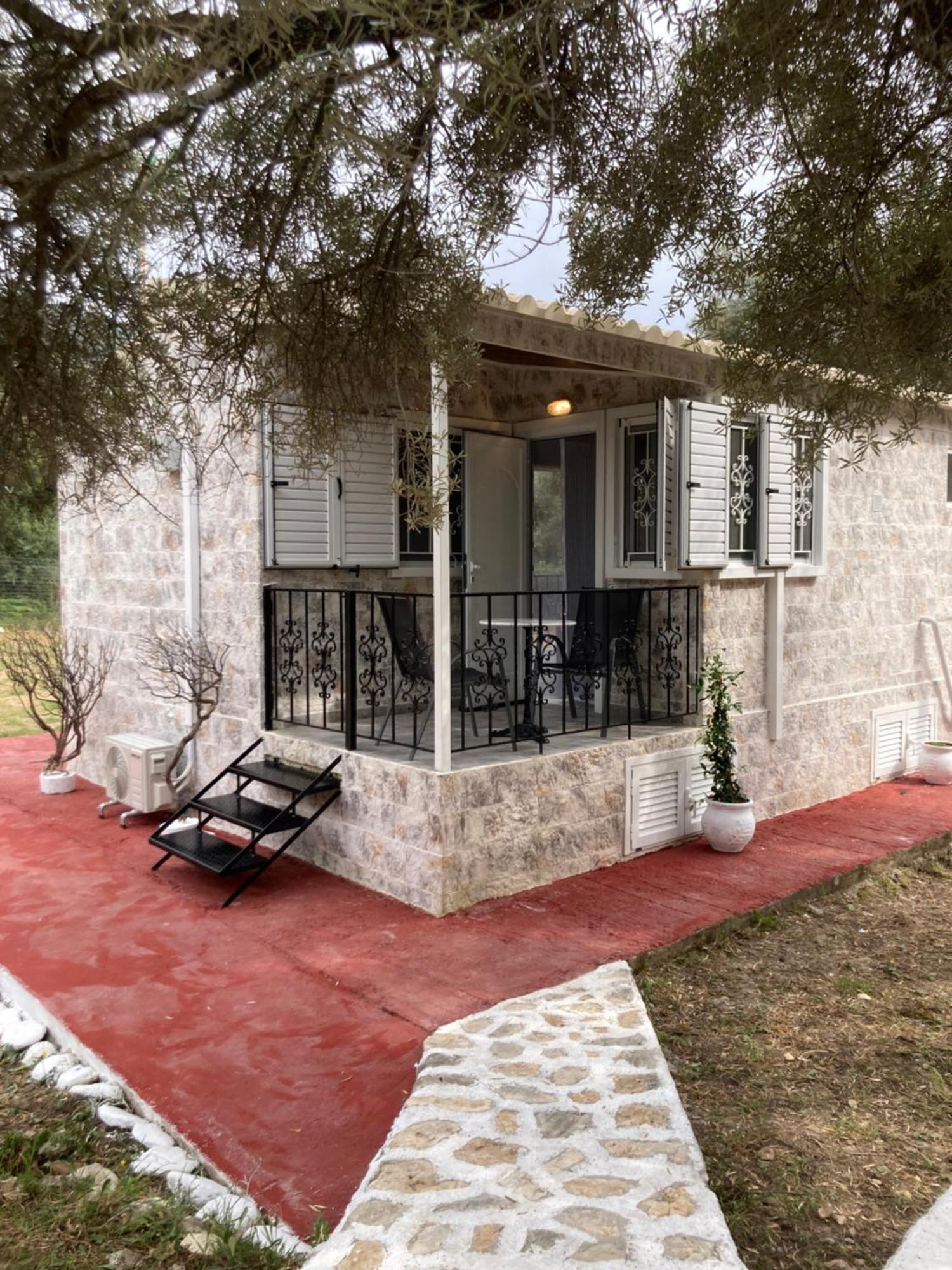 Helios Beach House Mikros Gialos Exterior photo